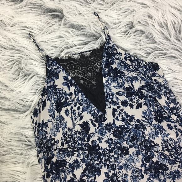 ASTR Small Floral Lace Trim Slip Dress Strappy - Picture 3 of 8